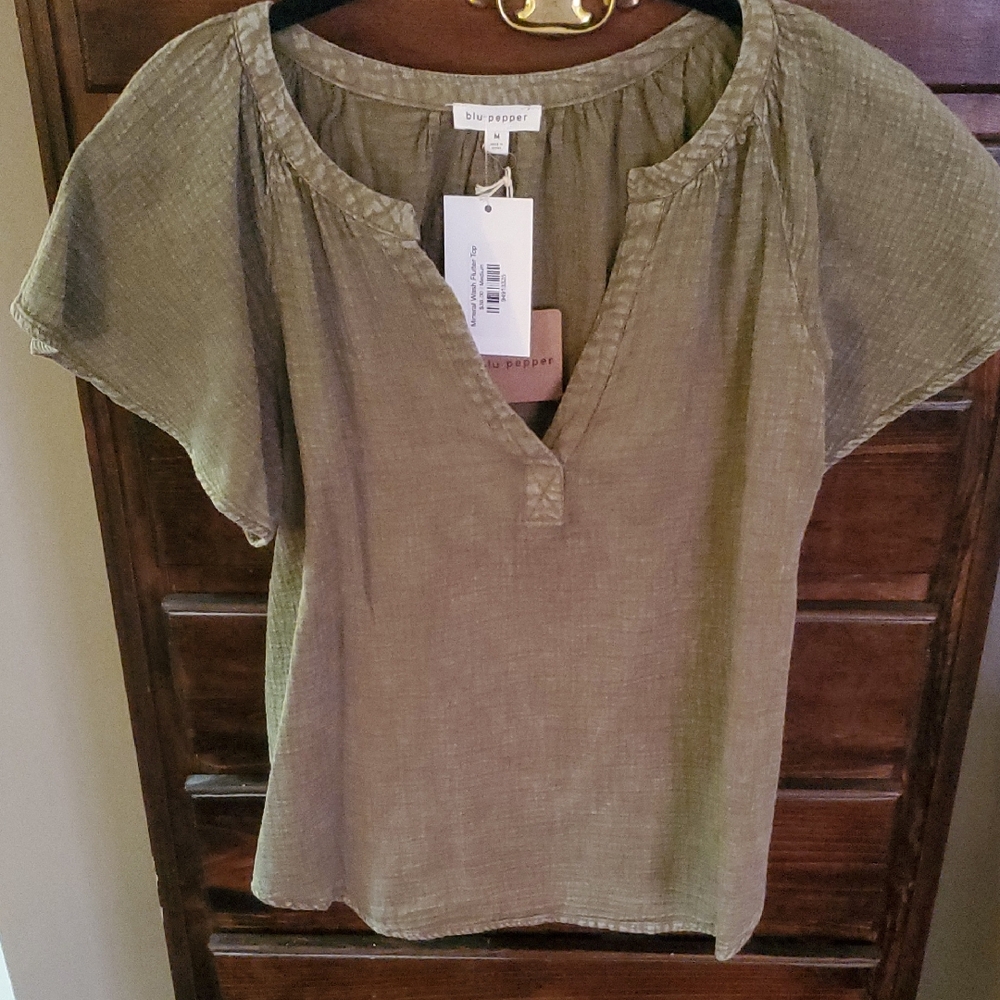 Blu Pepper Olive Green Women's Top
